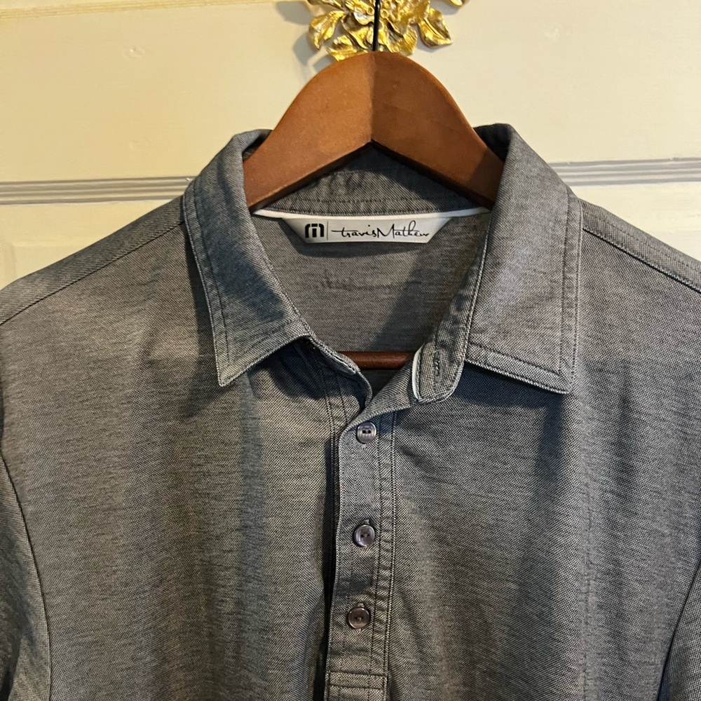 Men’s Travis Mathew golf shirt
